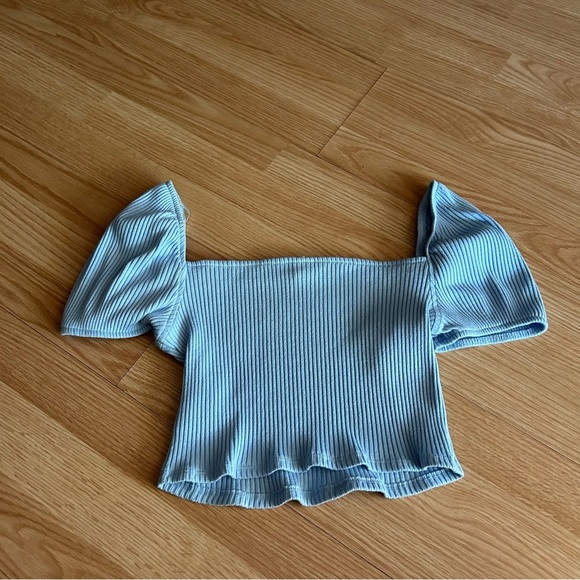 H&M Light Blue Ribbed Puff Sleeve Cropped Blouse Medium - Picture 7 of 7